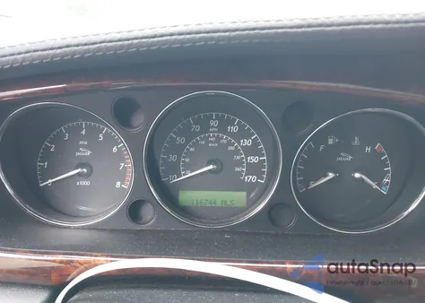 2008 Jaguar Xj Vanden Plas из США, поврежденный, VIN SAJWA82B48SH27649